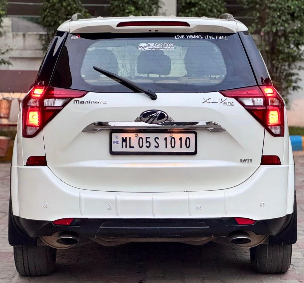 Mahindra XUV500 - Thumbnail 8